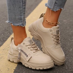 Zapatillas deportivas con cordones y cremallera lateral